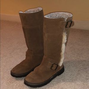 Bearpaw tall winter boot